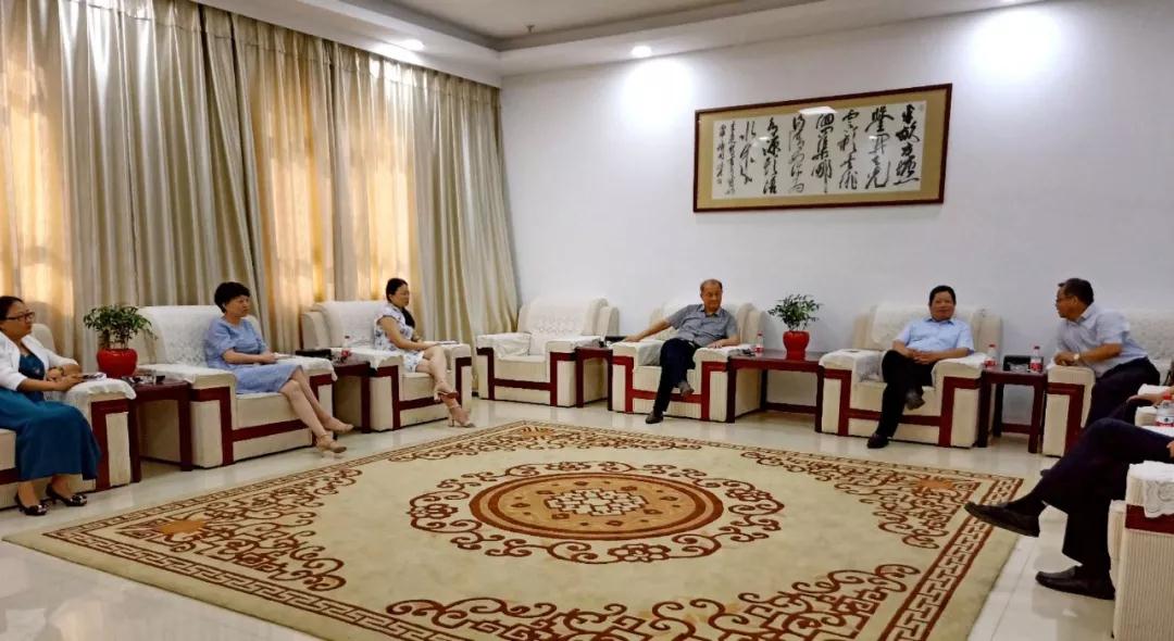 市僑聯(lián)與淘寶城進(jìn)一步商談關(guān)于“南通華僑圖書(shū)館”成立事宜